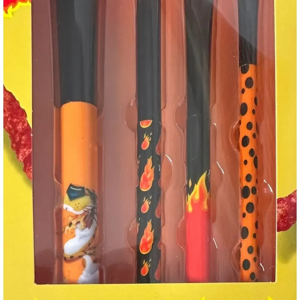 Cheetos Eyeshadow Palette Limited Edition Brush Set Flamin Hot Crunchy 12 Shades